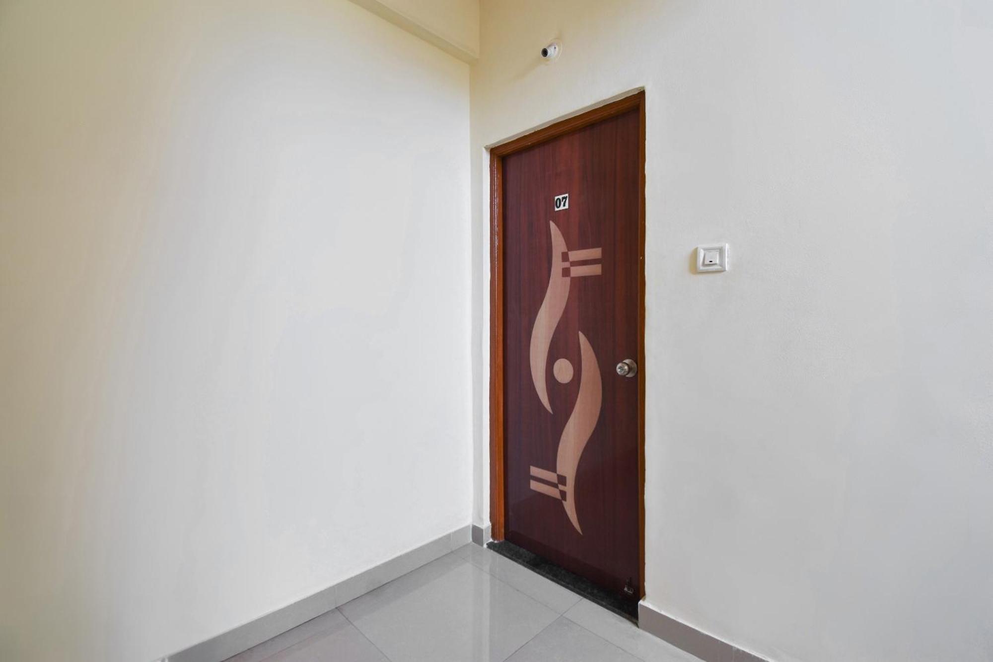 Hotel O Felicita Inn Near Seasons Mall Kharadi Eksteriør bilde
