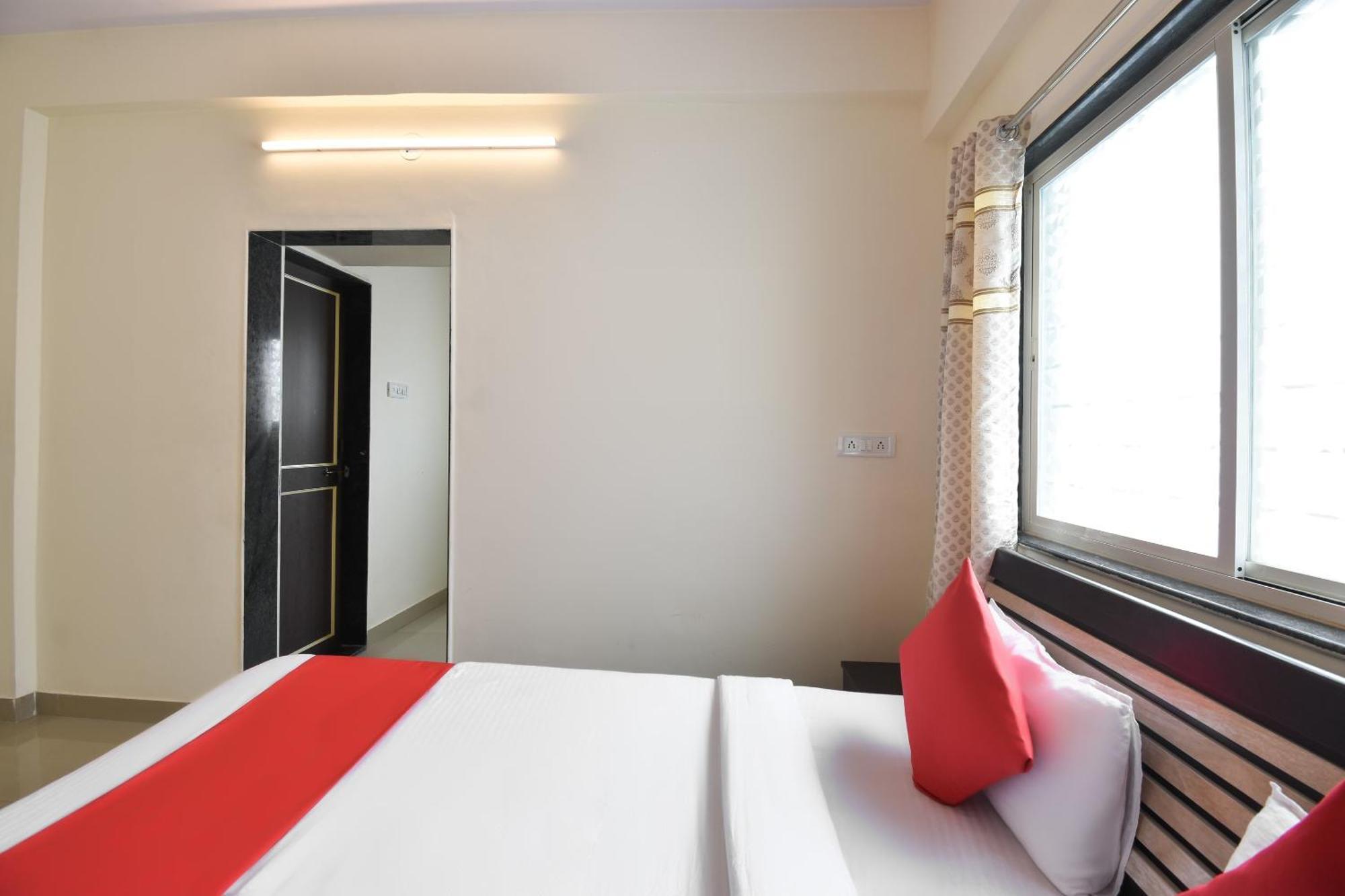 Hotel O Felicita Inn Near Seasons Mall Kharadi Eksteriør bilde