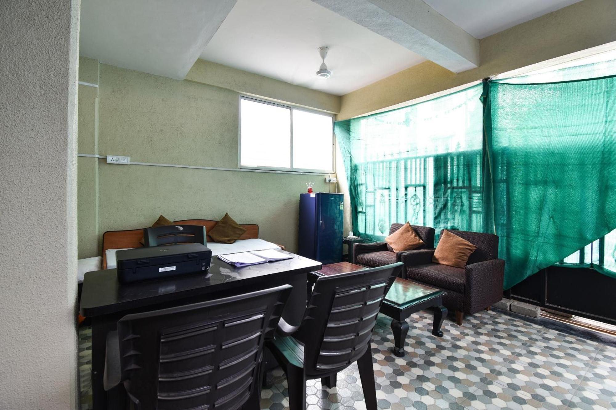 Hotel O Felicita Inn Near Seasons Mall Kharadi Eksteriør bilde